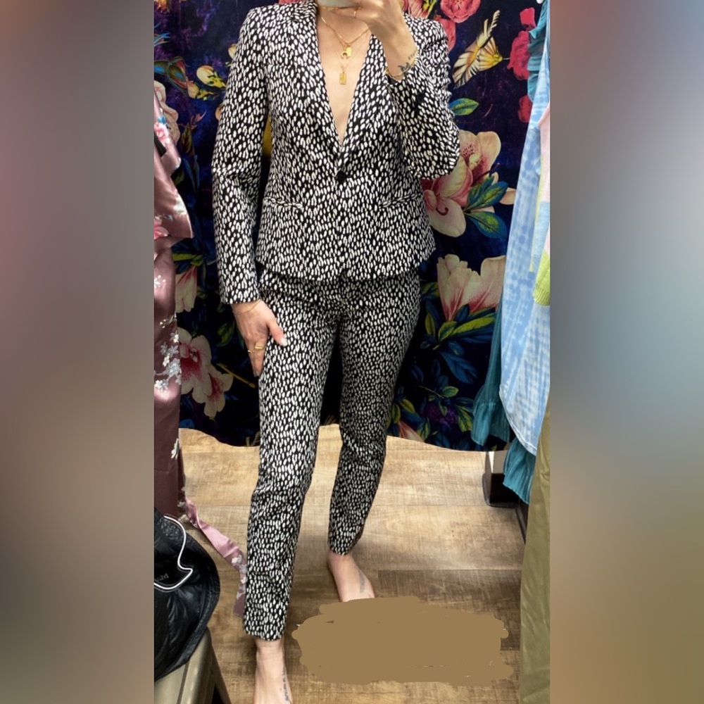 Banana Republic 2 Piece Suit